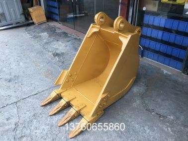 PC200包边600宽挖斗